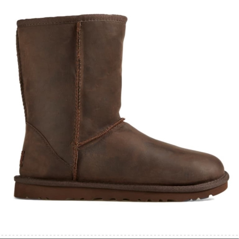 UGG Classic Short Leather Boot